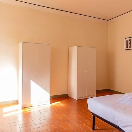 Cozy Apartment With A Strategic Position Florence Exterior photo